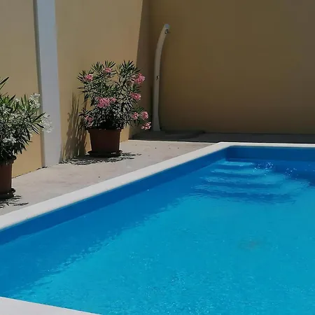 Gesamte Mit Terrasse Und Meerblick * Sibinj Krmpotski