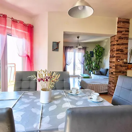Apartment Gesamte Mit Terrasse Und Meerblick