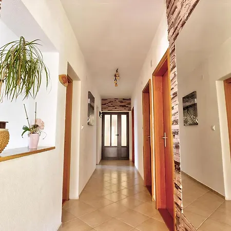 Apartment Gesamte Mit Terrasse Und Meerblick